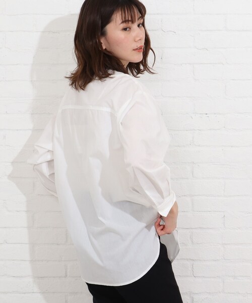 SHOO・LA・RUE（シューラルー）の「◆シンプルバンドカラーシャツ（シャツ/ブラウス・レディース・イエロー/ホワイト系/ブラック系2/ダークグリーン系2・02/03/04）」の16枚目の写真