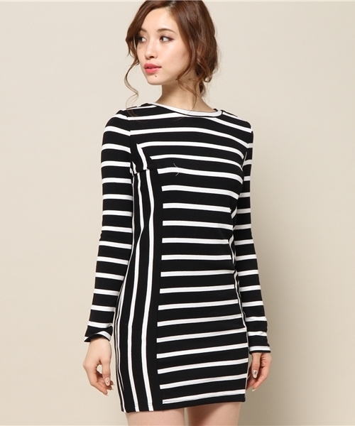 EGOIST（エゴイスト）の「2パタ－ンボーダーワンピース（ワンピース・レディース・ホワイト/ブラック/ネイビー・FREE）」の4枚目の写真