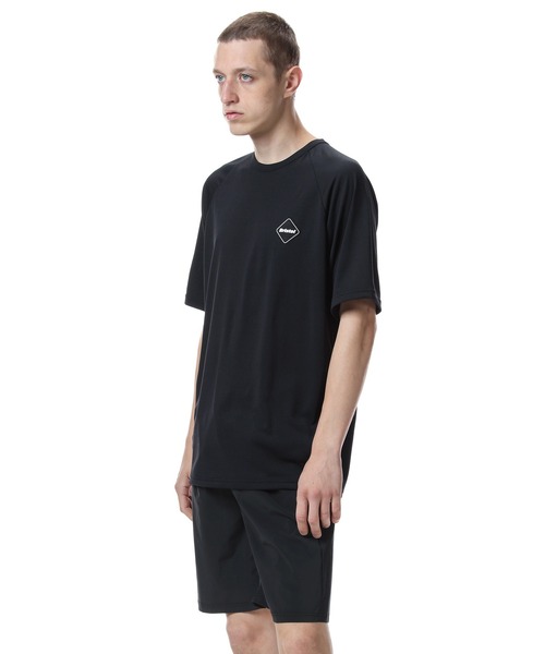 F.C.Real Bristol（エフシーレアルブリストル）の「TRAINING S/S TOP&SHORTS（Tシャツ/カットソー・メンズ・ブラック/カーキ/ネイビー・MEDIUM/SMALL/X-LARGE/LARGE）」の5枚目の写真