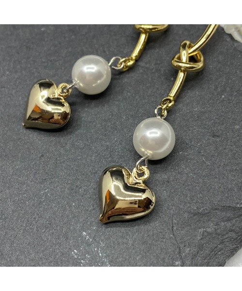 tone（トーン）の「【-lensa-】ミニハートのシンプルピアス（ゴールド）(MA)（ピアス（両耳用）・レディース・ゴールド・FREE）」の7枚目の写真