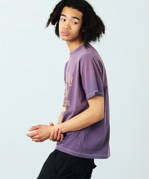 Alpha Industries（アルファインダストリーズ）の「【ユニセックス】ガーメントダイ半袖Tシャツ A.I.（Tシャツ/カットソー・メンズ・アーミー/パープル/レッド・MEDIUM/X-LARGE/LARGE）」の14枚目の写真