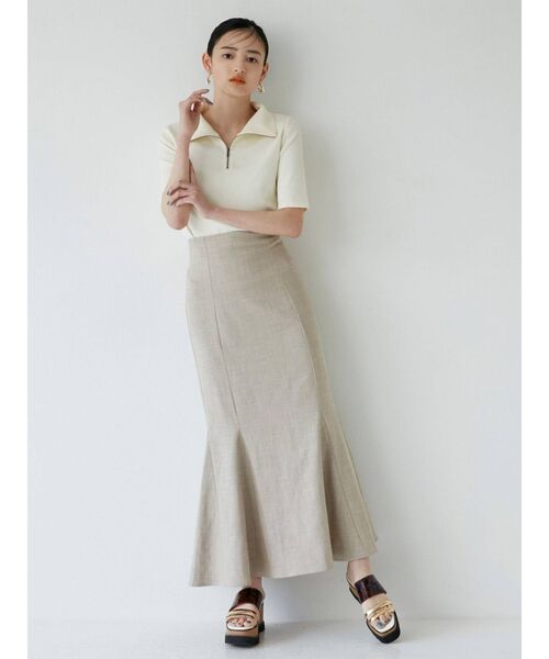 MURUA（ムルーア）の「リネンライクマーメイドスカート【セットアップ着用可能】（スカート・レディース・ベージュ/ブラウン/ブルー・1/2）」の5枚目の写真