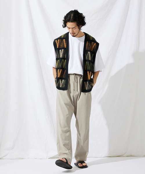 JOURNAL STANDARD（ジャーナルスタンダード）の「【GEOM PATTERN/ジオメパターン】ジャガード ボタンレス ベスト（ベスト・メンズ・ネイビー/アイボリー/クリアブルー/クリアイエロー/コバルトブルー/ブラック・MEDIUM/LARGE）」の7枚目の写真