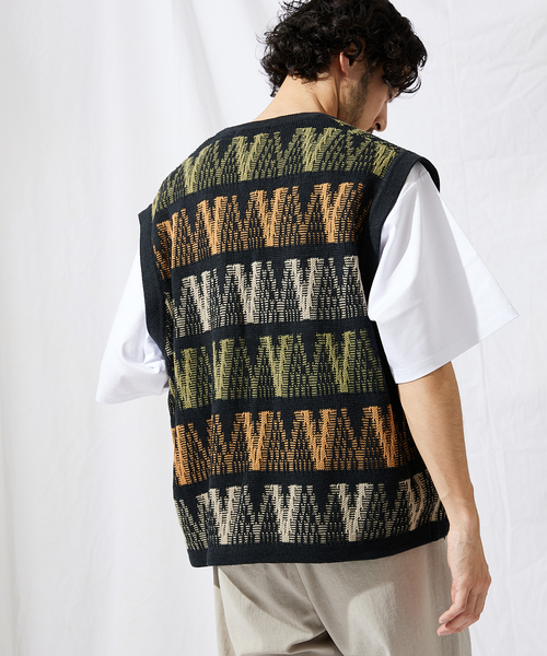 JOURNAL STANDARD（ジャーナルスタンダード）の「【GEOM PATTERN/ジオメパターン】ジャガード ボタンレス ベスト（ベスト・メンズ・ネイビー/アイボリー/クリアブルー/クリアイエロー/コバルトブルー/ブラック・MEDIUM/LARGE）」の10枚目の写真