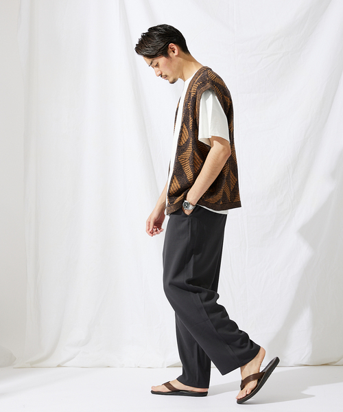 JOURNAL STANDARD（ジャーナルスタンダード）の「【GEOM PATTERN/ジオメパターン】ジャガード ボタンレス ベスト（ベスト・メンズ・ネイビー/アイボリー/クリアブルー/クリアイエロー/コバルトブルー/ブラック・MEDIUM/LARGE）」の19枚目の写真