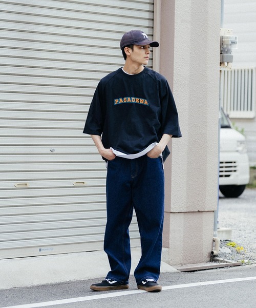 Ressaca(レサーカ)の「オーバーサイズ 別注 カレッジロゴ プリントラグランTシャツ(Tシャツ/カットソー・メンズ・ホワイト/グリーン/オートミール/ブラック/ブルー・M/L/XL)」の17枚目の写真