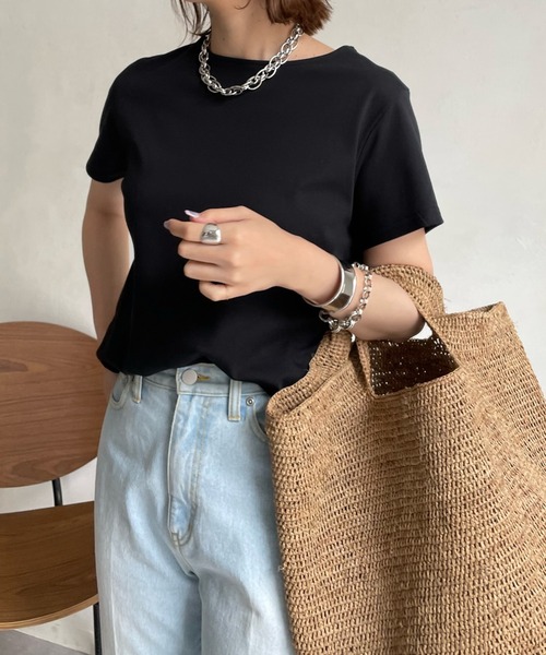 DouDou(ドゥドゥ)の「【WEB限定】バックパールTEE(Tシャツ/カットソー・レディース・ブラウン/オフホワイト/ブラック・FREE)」の17枚目の写真