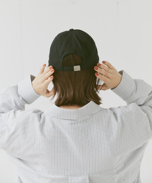 flaner(フラネ)の「flaner logo cap/フラネロゴキャップ(キャップ・レディース・ブラック・FREE)」の4枚目の写真
