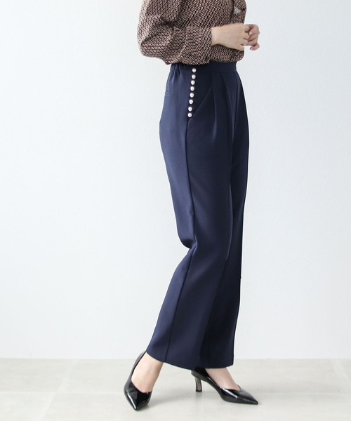 Cepica（セピカ）の「パール付きタックパンツ（スラックス・レディース・ブラック/ネイビー・FREE）」の2枚目の写真