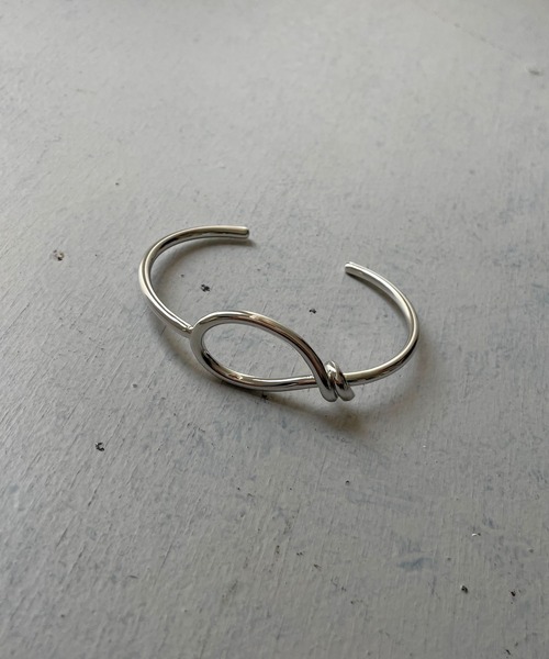 cheriella（シェリエラ）の「【cheriella】サークルモチーフバングル（バングル/リストバンド・レディース・シルバー/ゴールド・FREE）」の6枚目の写真