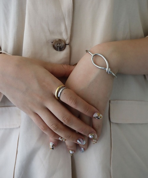 cheriella（シェリエラ）の「【cheriella】サークルモチーフバングル（バングル/リストバンド・レディース・シルバー/ゴールド・FREE）」の8枚目の写真