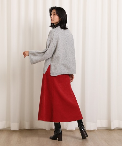 INED（イネド）の「コーデュロイマーメイドスカート（スカート・レディース・アイボリー/テラコッタ/ミント・9号/7号/11号）」の10枚目の写真