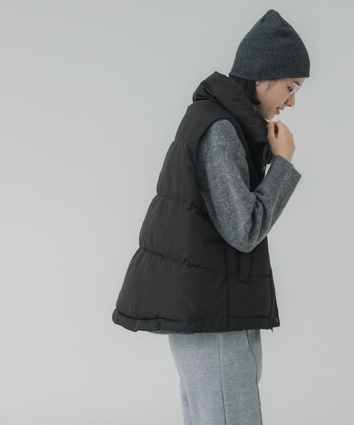 coca（coca）（コカ）の「ハイネック中綿ベスト（ダウンベスト・レディース・ブラック/カーキ/アイボリー・ONE SIZE/L/M）」の16枚目の写真