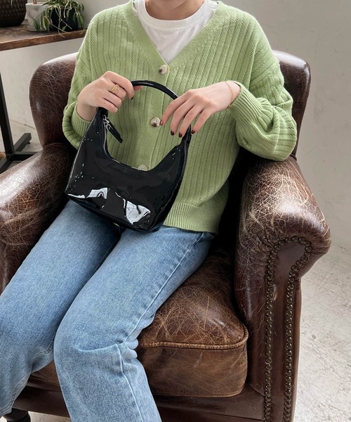 Lamoa(ラモア)の「Lamoa/Vネック ルーズ ニットカーディガン(カーディガン/ボレロ・レディース・ブラック/パープル/イエロー/ブルー/グリーン/アイボリー・FREE)」の21枚目の写真