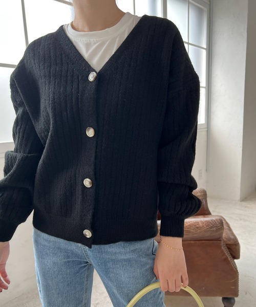 Lamoa(ラモア)の「Lamoa/Vネック ルーズ ニットカーディガン(カーディガン/ボレロ・レディース・ブラック/パープル/イエロー/ブルー/グリーン/アイボリー・FREE)」の17枚目の写真