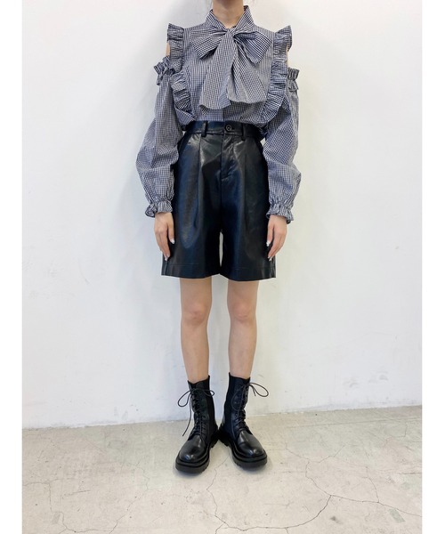 PHILLY（フィリー）の「フリル肩開きリボンブラウス（シャツ/ブラウス・レディース・ホワイト/ブラック/ブラック系その他・FREE）」の15枚目の写真