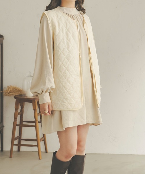 Ambre Neige(アンブルネージュ)の「キルティングベスト/【WEB/EC限定商品】(ベスト・レディース・アイボリー/ベージュ/ダークブラウン・FREE)」の5枚目の写真