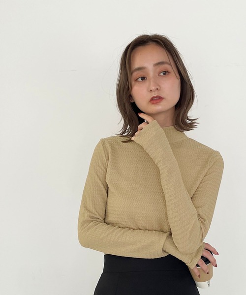 CLEIO（クレイオ）の「【CLEIO】クリンクルハイネックカットソー/CRINKLE HIGH NECK CUT AND SEW/980-18608（Tシャツ/カットソー・レディース・ベージュ/アイボリー・FREE）」の5枚目の写真