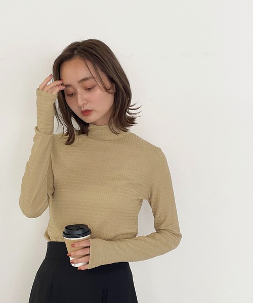 CLEIO（クレイオ）の「【CLEIO】クリンクルハイネックカットソー/CRINKLE HIGH NECK CUT AND SEW/980-18608（Tシャツ/カットソー・レディース・ベージュ/アイボリー・FREE）」の7枚目の写真