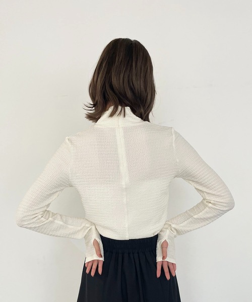 CLEIO（クレイオ）の「【CLEIO】クリンクルハイネックカットソー/CRINKLE HIGH NECK CUT AND SEW/980-18608（Tシャツ/カットソー・レディース・ベージュ/アイボリー・FREE）」の22枚目の写真