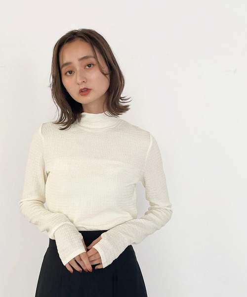 CLEIO（クレイオ）の「【CLEIO】クリンクルハイネックカットソー/CRINKLE HIGH NECK CUT AND SEW/980-18608（Tシャツ/カットソー・レディース・ベージュ/アイボリー・FREE）」の16枚目の写真