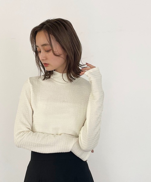 CLEIO（クレイオ）の「【CLEIO】クリンクルハイネックカットソー/CRINKLE HIGH NECK CUT AND SEW/980-18608（Tシャツ/カットソー・レディース・ベージュ/アイボリー・FREE）」の21枚目の写真