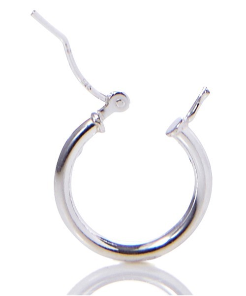 603（ロクマルサン）の「603  フープピアス（M)（ピアス（両耳用）・レディース・シルバー・FREE）」の8枚目の写真