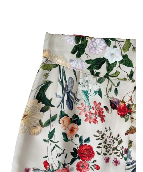 TEVALT(ヴァレット)の「フラワープリントIラインSK(スカート・レディース・アイボリー/ブラック・38)」の19枚目の写真