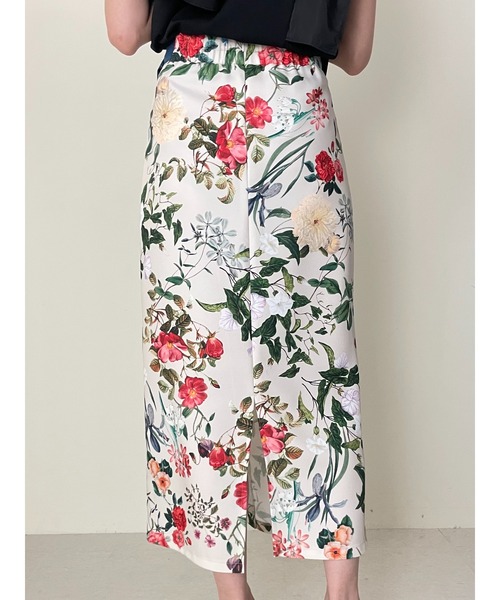 TEVALT(ヴァレット)の「フラワープリントIラインSK(スカート・レディース・アイボリー/ブラック・38)」の9枚目の写真