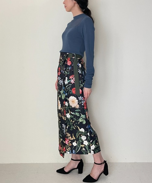 TEVALT(ヴァレット)の「フラワープリントIラインSK(スカート・レディース・アイボリー/ブラック・38)」の10枚目の写真