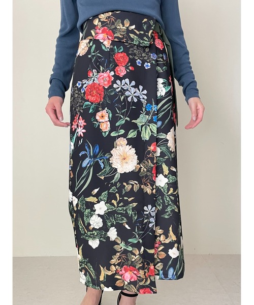 TEVALT(ヴァレット)の「フラワープリントIラインSK(スカート・レディース・アイボリー/ブラック・38)」の13枚目の写真