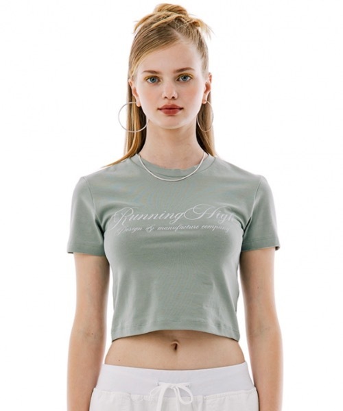 runningHIGH（ランニングハイ）の「【RUNNING HIGH 】カーシブロゴ ハーフスリーブスリムクロップティーシャツ