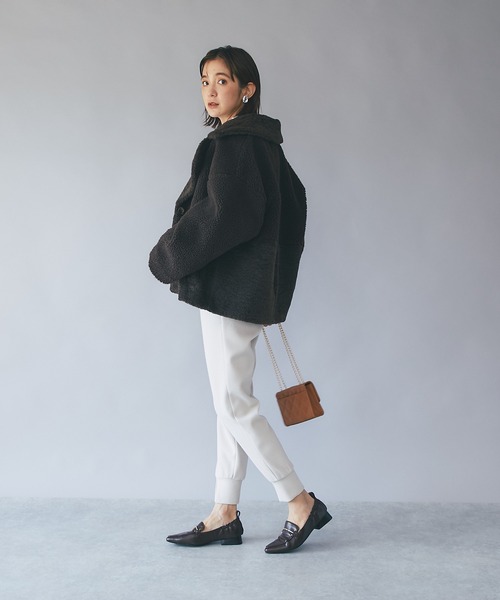 RIVE DROITE（リヴドロワ）の「小山田早織さんスタイリング/エコボア×エコファーショートコート（その他アウター・レディース・ブラウン/キャメル・FREE）」の16枚目の写真