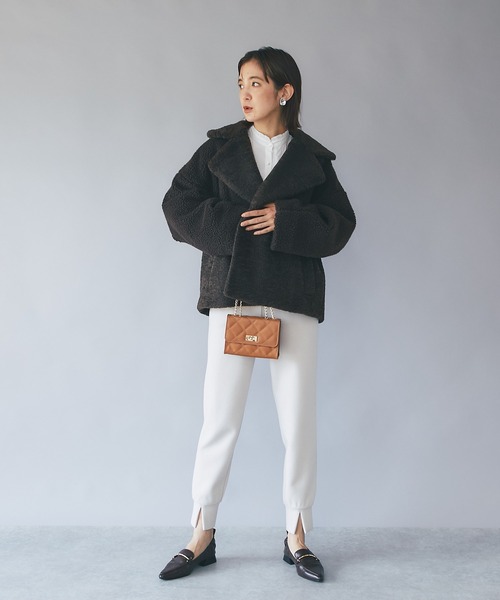 RIVE DROITE（リヴドロワ）の「小山田早織さんスタイリング/エコボア×エコファーショートコート（その他アウター・レディース・ブラウン/キャメル・FREE）」の8枚目の写真