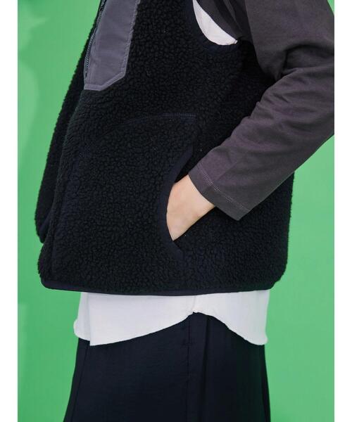 AMERICAN HOLIC（アメリカンホリック）の「異素材切り替えボアベスト（ダウンベスト・レディース・ナチュラル/カーキ/ブラック・L/M）」の13枚目の写真