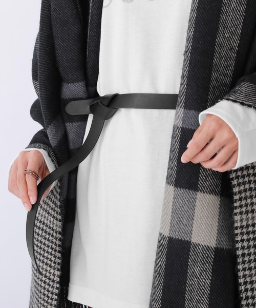 osharewalker（オシャレウォーカー）の「【廃盤】『バックルレスデザインベルト』（ベルト・レディース・ダークブラウン/レッド/ブラック・FREE）」の2枚目の写真