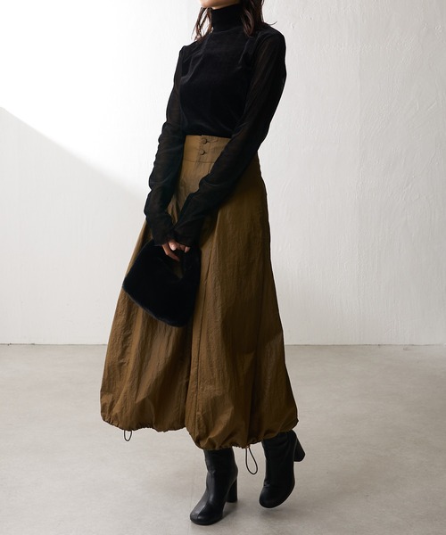 Lui's（ルイス）の「ベロアメッシュハイネックトップス（Tシャツ/カットソー・レディース・ネイビー/ブラック/グレイッシュベージュ・FREE）」の9枚目の写真