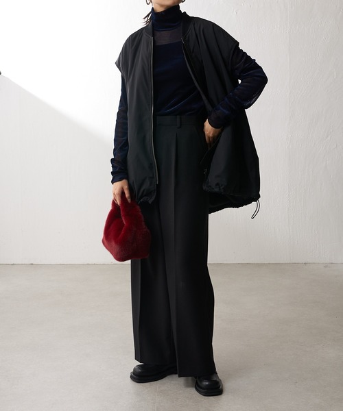 Lui's（ルイス）の「ベロアメッシュハイネックトップス（Tシャツ/カットソー・レディース・ネイビー/ブラック/グレイッシュベージュ・FREE）」の19枚目の写真