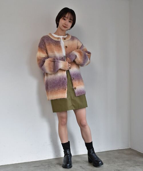 RETRO GIRL（レトロガール）の「グラデーションニットカーデ（カーディガン/ボレロ・レディース・オレンジ系その他/ブルー系その他/グレー系その他・FREE）」の21枚目の写真