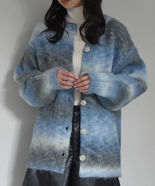 RETRO GIRL（レトロガール）の「グラデーションニットカーデ（カーディガン/ボレロ・レディース・オレンジ系その他/ブルー系その他/グレー系その他・FREE）」の3枚目の写真