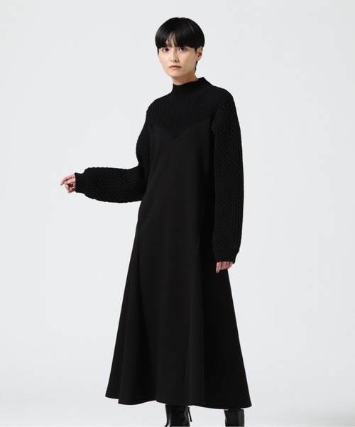 AULA AILA(アウラアイラ)の「AULA AILA/アウラアイラ/別注フレアワンピース(ワンピース・レディース・ブラック/ブルー・0)」の2枚目の写真