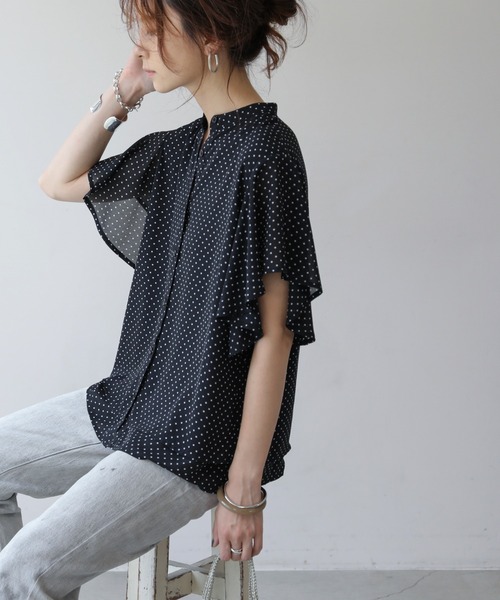 frames RAY CASSIN(フレームスレイカズン)の「WEB限定. アソートラッフルスリーブブラウス(シャツ/ブラウス・レディース・ライトグレー/ブラック/ベージュ/オフホワイト/ブルー/ドット/ロイヤルブルー/ライトグレー系/グリーン/バイオレット/マスタード/グリーン系/グレイッシュベージュ/ブルー系/キナリ・FREE)」の20枚目の写真