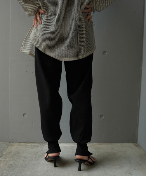 DROIT BELLO（ドロイトベロ）の「DROIT BELLO(ドロイトベロ) ニットジョグパンツ（その他パンツ・レディース・グレー/ブラック・F）」の8枚目の写真