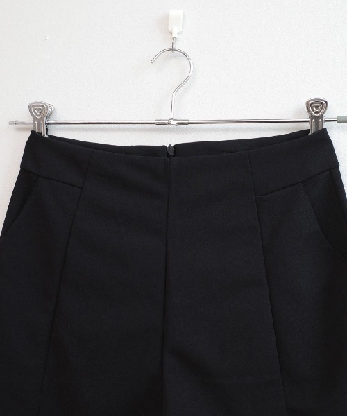 shopnikoniko（ショップニコニコ）の「短パン ハイウエスト ショートパンツ ショート丈 レディース 春 夏 タック ショーパン（その他パンツ・レディース・ホワイト/ブラック・フリー）」の14枚目の写真