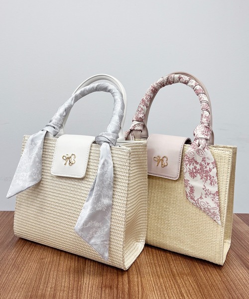 one after another NICE CLAUP(ワンアフターアナザーナイスクラップ)の「スカーフ付き雑材かごバック(ショルダーバッグ・レディース・アイボリー/ピンク・FREE)」の14枚目の写真