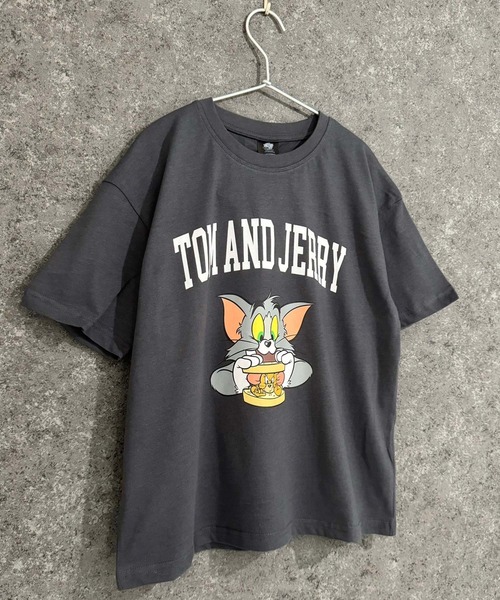 Tom＆Jerry（トムアンドジェリー）の「TOM＆JERRY　BIGシルエット　半袖T（Tシャツ/カットソー・キッズ・ダークグリーン/ベージュ/ベージュ系その他2/ホワイト系その他2/ホワイト系その他3/ベージュ系その他/グレー系その他/ホワイト系その他/オフホワイト/ネイビー/チャコール/ブルー系その他/ダークグリーン系/ベージュ系その他3/グレー系その他3/グレー系その他2・150cm/160cm/120cm/140cm/130cm/110cm）」の7枚目の写真