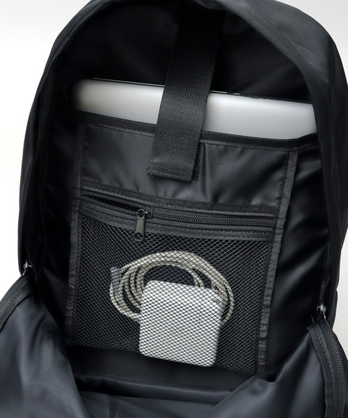 GERRY（ジェリー）の「ポリエステル スタンダード デイパック（バックパック/リュック・メンズ・ブラック・FREE）」の12枚目の写真