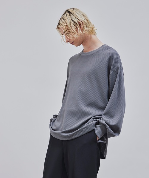 tk.TAKEO KIKUCHI(ティーケータケオキクチ)の「◆カラーワッフルビッグカットソー(Tシャツ/カットソー・メンズ・ブラック/ホワイト/ネイビー/ダークグレー/マスタード・88)」の4枚目の写真