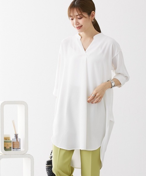 nissen（ニッセン）の「とろみ素材　サイドタックスキッパーシャツ（シャツ/ブラウス・レディース・ピンク/オフホワイト/カーキ/ライトグレー/ブラック・M/LL/L/S）」の6枚目の写真