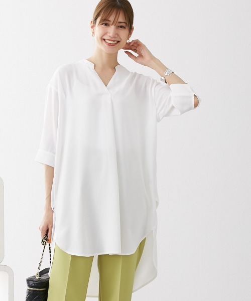 nissen（ニッセン）の「とろみ素材　サイドタックスキッパーシャツ（シャツ/ブラウス・レディース・ピンク/オフホワイト/カーキ/ライトグレー/ブラック・M/LL/L/S）」の7枚目の写真